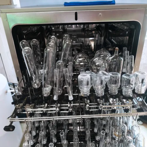 Dust-Free, Residue-Free Drying! One-Step Clean Drying Eliminates Secondary Contamination of Glassware